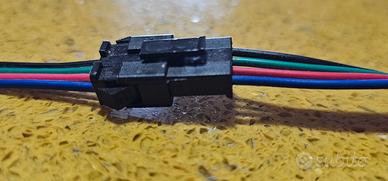 16 PEZZI connettore a 4 pin per strisce a led RGB