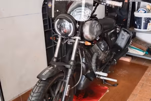 MOTO GUZZI V35 II