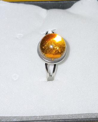 Anello con vetro di Murano ambra — elegante, come 
