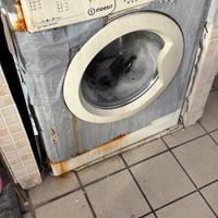 Lavatrice funzionante