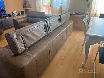 Divano in vera pelle vintage