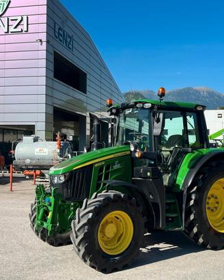 TRATTORE JOHN DEERE 6100M