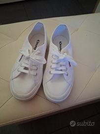 superga bambino