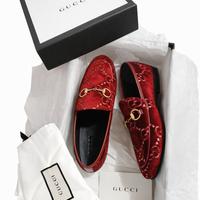 mocassini Gucci Jordaan Horsebit velluto rosso 35