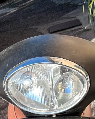 Plastica vespa 125 et4