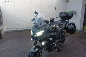 Kawasaki versis 1000 Grand tourer 