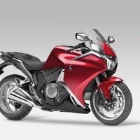 Ricambi motore Honda VFR 1200 F DCT 2010 2016