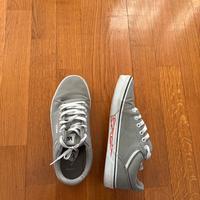 Vans seldan grige, dettaglio fiamma. Numero 41 Eur
