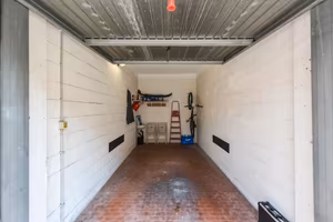 Box Garage via leini 43