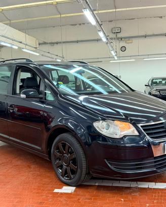 Vw Touran 2.0 TDI 140cv 6 Marce 7 Posti ok Neopate