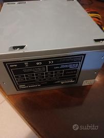 alimentatore mach power