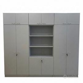 Armadio 6 ante + ripiani centrali - Ufficio/Negozi