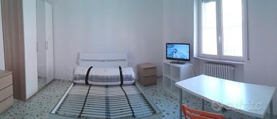 STANZA SOLO x DONNE CLIMATIZZATA CASA RISTRUTTURA