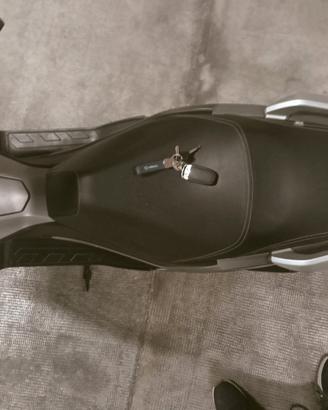 VOGE SFIDA SR1 125 1900 € TRATTABILI