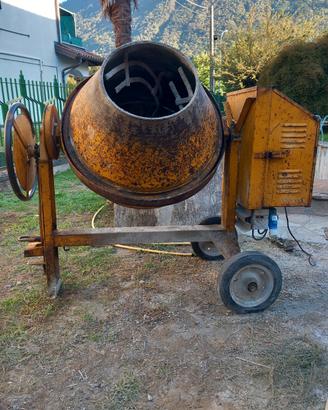 betoniera 250 litri