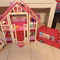 set di Barbie, casa, camper e auto