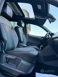 Volkswagen Tiguan 2.0 TDI 200 CV SCR DSG 4MOTION R