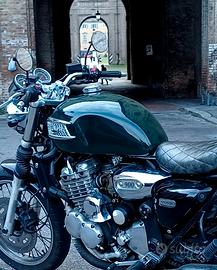 Triumph Thunderbird 900 