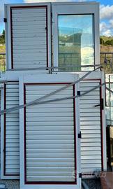 Finestre con persiane