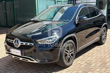 MERCEDES GLA 180 d Automatic Sport