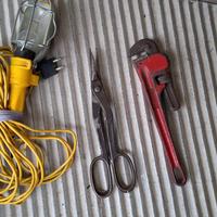 Giratubi Pastorino, cesoia, torcia auto