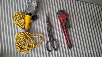 Giratubi Pastorino, cesoia, torcia auto