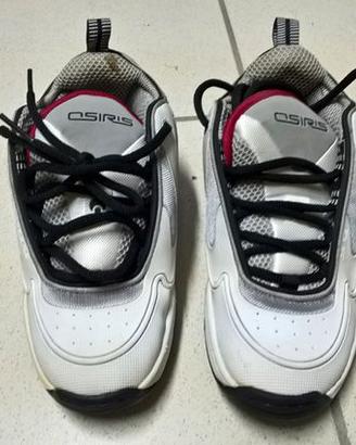 scarpa per donna o banbino/a OSIRIS "kama"