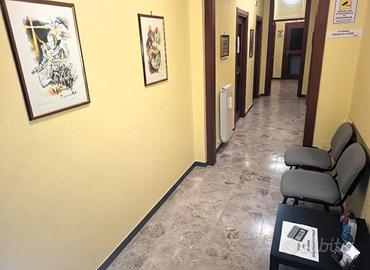 Stanza ad uso ufficio