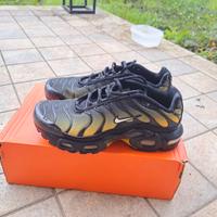 Nike TN Air Max Nero/Giallo 38,5