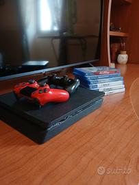 PS4 con 2 joistick e giochi 