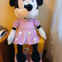 Minnie gigante 