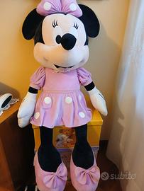 Minnie gigante 