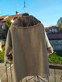 giacca donna con polsini e collo pelo