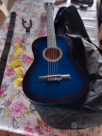 Chitarra acustica