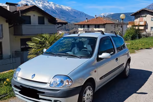 Renault Clio 2001 - ideale per neopatentati 