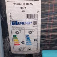 matador 235/45/R18 nuove 