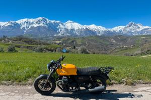 Moto guzzi v7