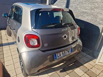 SMART EQ forfour