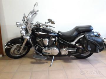 moto Kawasaki vn 900