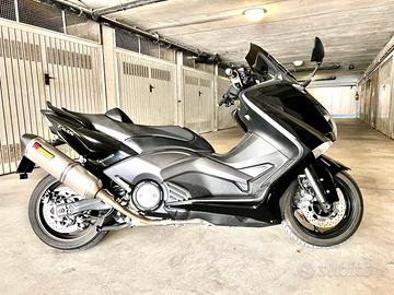 Tmax 530 abs con 19.000 km akrapovic malossi