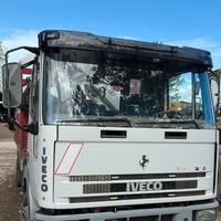 Eurocargo con gru e ribaltabile