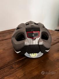 Crivit casco bici nuovo