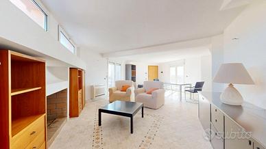 Quadrivano mansardato con cucina abitabile