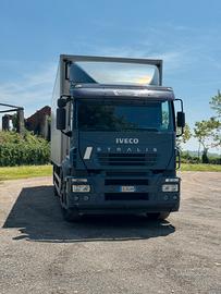 Motricione con sponda