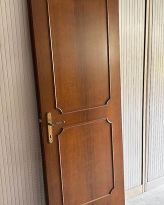 Porte interne legno noce 80x210 con sopraluce