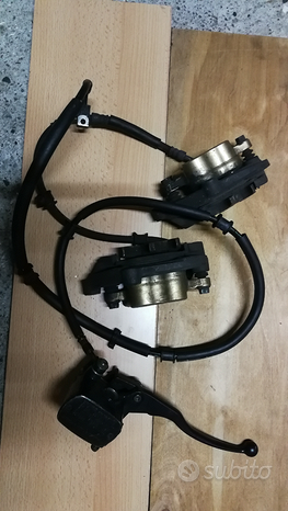 SHADOW custom varie, TMax impianto freni anteriore