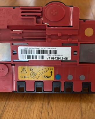 Centralina di distribuzione elettrica V4 6942912-0