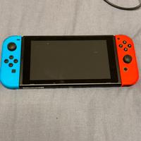 Nintendo Switch + 5 giochi