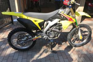 Suzuki Valenti RM-Z 250 - 2011