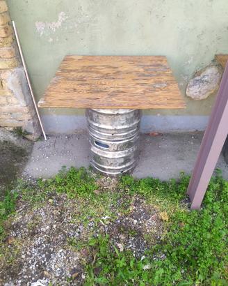 tavolino da bar